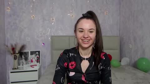 Snapshot of kiaracriegs chatting on 01/25/25, 05:07 Kara online show from 01/25/25, 05:07