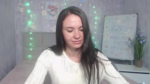 Snapshot of kiaracriegs chatting on 09/22/25, 05:59 Kara online show from 09/22/25, 05:59