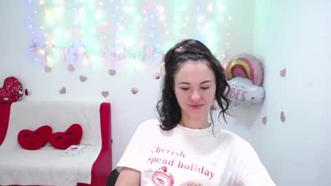 Snapshot of kiaracriegs chatting on 10/09/25, 07:12 Kara online show from 10/09/25, 07:12