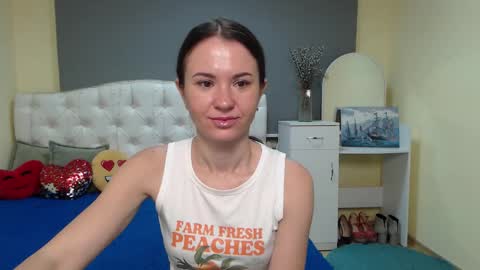 Snapshot of kiaracriegs chatting on 11/07/25, 07:03 Kara online show from 11/07/25, 07:03