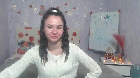 Snapshot of kiaracriegs chatting on 11/14/25, 08:40 Kara online show from 11/14/25, 08:40