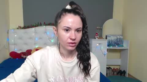 Snapshot of kiaracriegs chatting on 12/05/25, 07:21 Kara online show from 12/05/25, 07:21