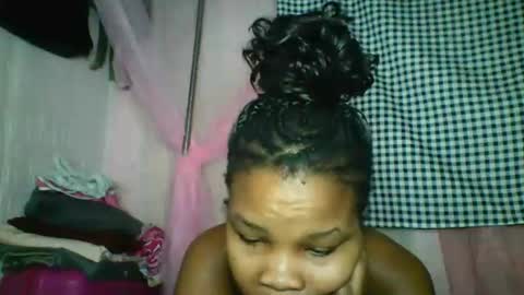 Snapshot of kiarah_69 chatting on 06/05/26, 05:07 kiarah 69 online show from 06/05/26, 05:07