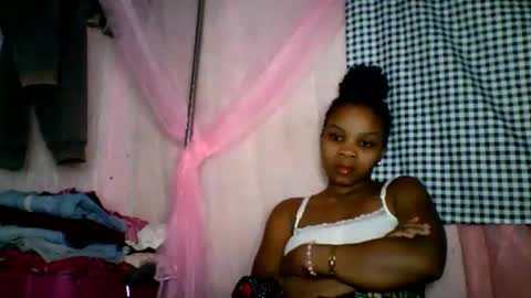 Snapshot of kiarah_69 chatting on 06/11/26, 04:05 kiarah 69 online show from 06/11/26, 04:05