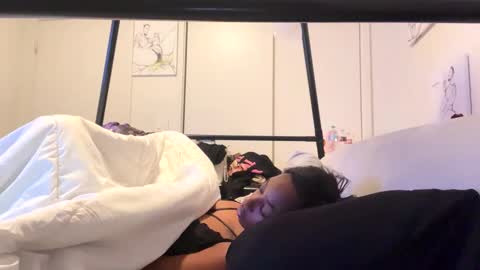 HunneysPlayRoom online show from 12/13/24, 11:55