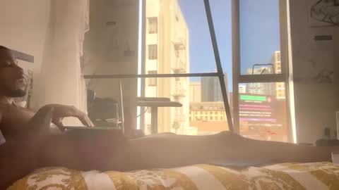 HunneysPlayRoom online show from 12/30/24, 07:21