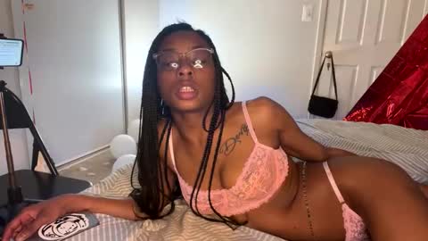 HunneysPlayRoom online show from 02/15/26, 07:51