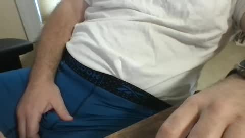 Snapshot of kickboxer04 chatting on 09/18/25, 01:24 kickboxer04 online show from 09/18/25, 01:24