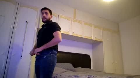 kieran938s online show from 02/11/26, 04:23