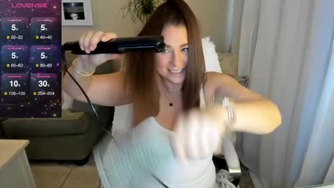 Kiera Reines online show from 12/23/24, 06:05