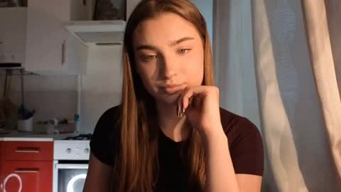 Snapshot of kierstentates chatting on 05/30/26, 02:25 Ola my name is Lissa Lets hit 10 Thumbs Up together online show from 05/30/26, 02:25