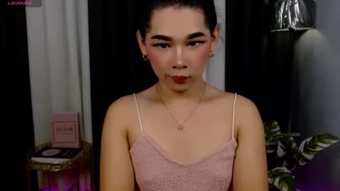 Snapshot of kiethmadison_miller chatting on 09/14/25, 11:59 Im Mia online show from 09/14/25, 11:59