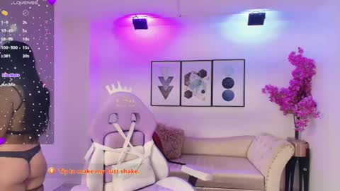 Snapshot of kiitty__meow chatting on 06/14/26, 12:18 Kitty online show from 06/14/26, 12:18