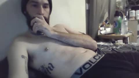 Snapshot of kiki1458 chatting on 02/02/26, 12:42 kiki1458 online show from 02/02/26, 12:42