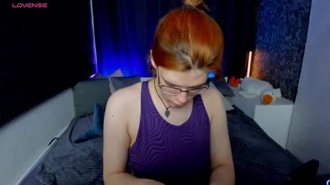 Snapshot of kiki_krash chatting on 12/13/24, 10:19 Kiki online show from 12/13/24, 10:19