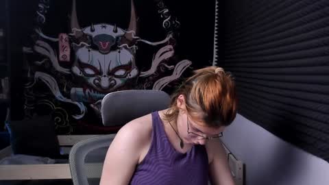 Snapshot of kiki_krash chatting on 12/24/24, 05:55 Kiki online show from 12/24/24, 05:55