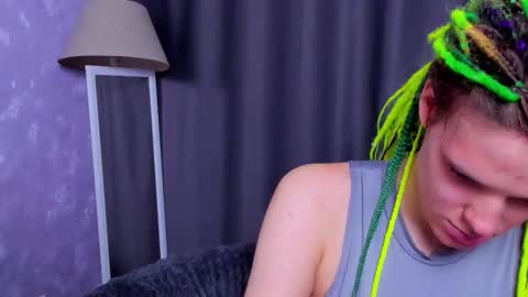 Snapshot of kiki_krash chatting on 09/23/25, 10:40 Kiki online show from 09/23/25, 10:40