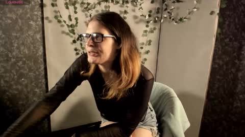 Kiki online show from 03/21/26, 10:53