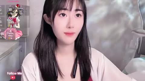 Snapshot of kiki_loveu chatting on 12/19/24, 07:07 kiki_loveu online show from 12/19/24, 07:07