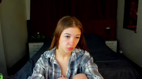 Kiki online show from 05/23/26, 01:22