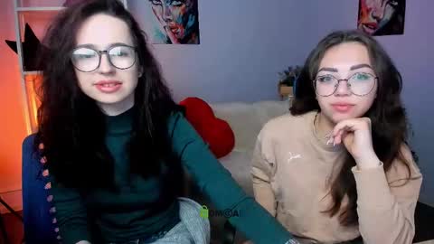 Snapshot of kiki_swan chatting on 03/04/25, 07:08 kiki_swan online show from 03/04/25, 07:08