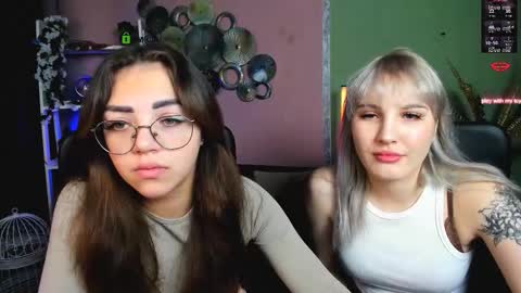 kiki_swan online show from 12/04/25, 06:55