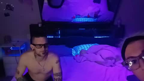 kikilovespartylights online show from 02/25/25, 10:47