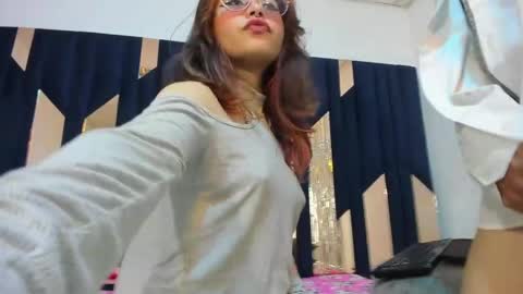 Snapshot of kikyoanddrey chatting on 05/02/26, 03:39 kikyoanddrey online show from 05/02/26, 03:39