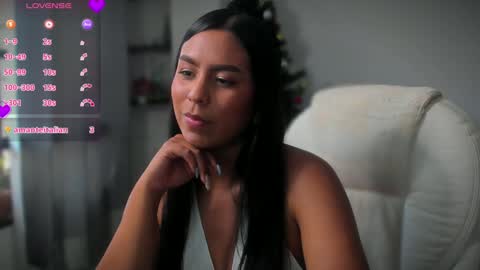 Snapshot of killaa01 chatting on 01/07/25, 10:19 Alejandra online show from 01/07/25, 10:19