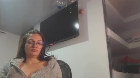 Snapshot of killey_saints chatting on 12/29/24, 04:59 killey online show from 12/29/24, 04:59