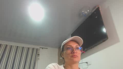 Snapshot of killey_saints chatting on 01/28/25, 02:00 killey online show from 01/28/25, 02:00