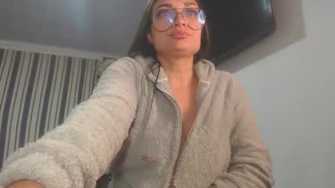 Snapshot of killey_saints chatting on 11/07/25, 01:27 killey online show from 11/07/25, 01:27