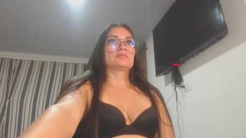 Snapshot of killey_saints chatting on 11/10/25, 11:59 killey online show from 11/10/25, 11:59