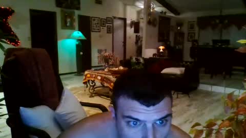 Snapshot of killintime962461 chatting on 11/13/25, 04:00 killintime962461 online show from 11/13/25, 04:00