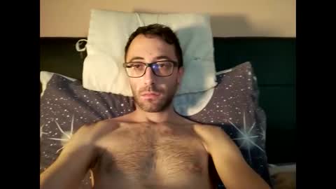 kingstoned online show from 10/08/25, 02:25