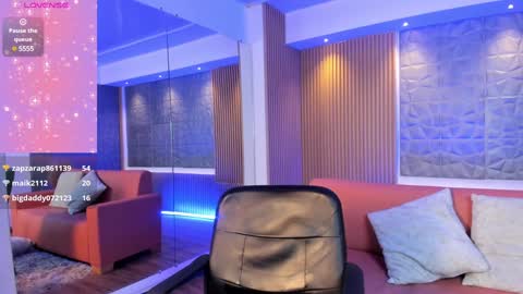 Kim online show from 01/17/25, 02:07