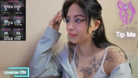 Kim online show from 02/09/26, 06:56