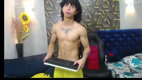 KIM online show from 04/01/26, 05:19