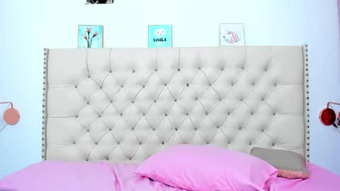 Snapshot of kim_eli chatting on 12/15/24, 10:47 kim_eli online show from 12/15/24, 10:47