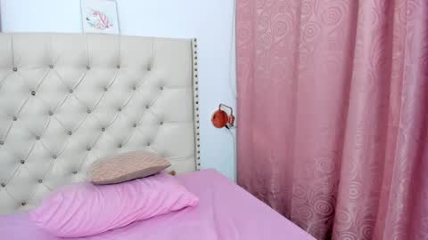 Snapshot of kim_eli chatting on 02/09/25, 05:40 kim_eli online show from 02/09/25, 05:40