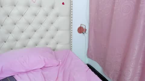 Snapshot of kim_eli chatting on 03/11/25, 01:59 kim_eli online show from 03/11/25, 01:59