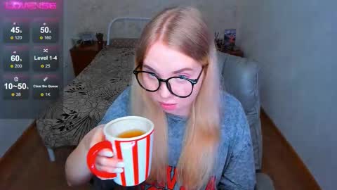 KIM online show from 02/01/26, 10:14