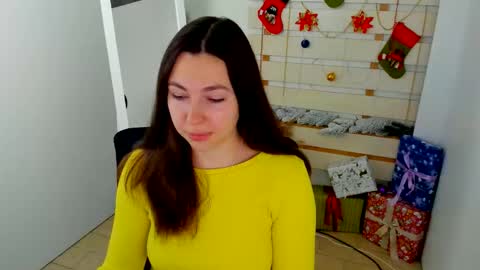 Kim online show from 12/03/25, 01:42