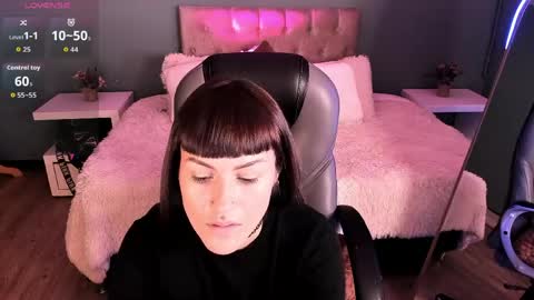 Kim Jeins666 online show from 05/25/26, 01:06