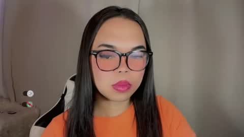 KYLIE online show from 11/25/25, 01:05