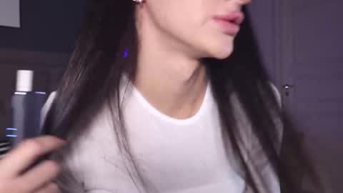 Kim Oberlin online show from 09/21/25, 03:57