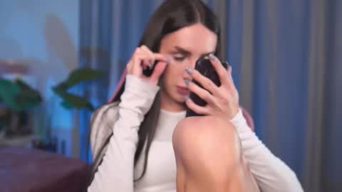 Kim Oberlin online show from 10/15/25, 11:10