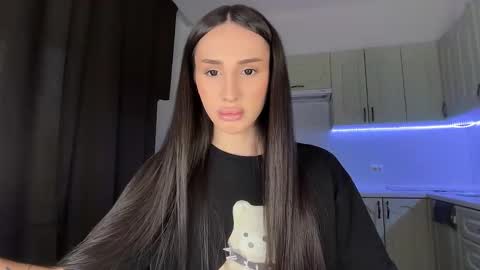 Kim Oberlin online show from 02/28/26, 01:01