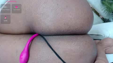 Snapshot of kimara_lion chatting on 02/05/25, 10:30 kimara lion online show from 02/05/25, 10:30