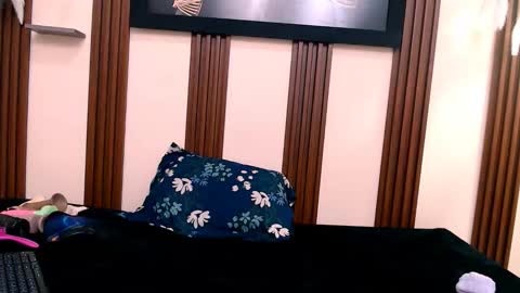 Snapshot of kimberly18cute chatting on 10/30/25, 01:29 KIMBER online show from 10/30/25, 01:29